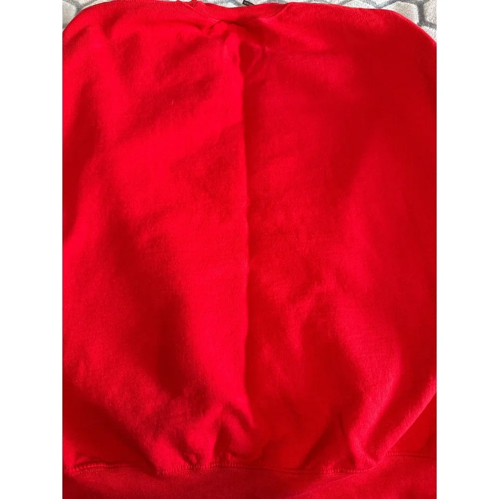 Gildan Heavy Blend Red Christmas‎ Tree Graphic Sweatshirt XLT Unisex, Holiday - Picture 3 of 4